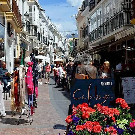Old Town Canovas *